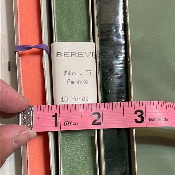 Swiss Ribbons - Picture 15 of 15